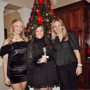 Black a loves a dress